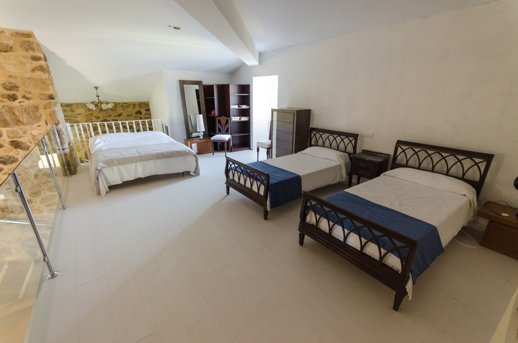 Habitación para niños con camas individuales